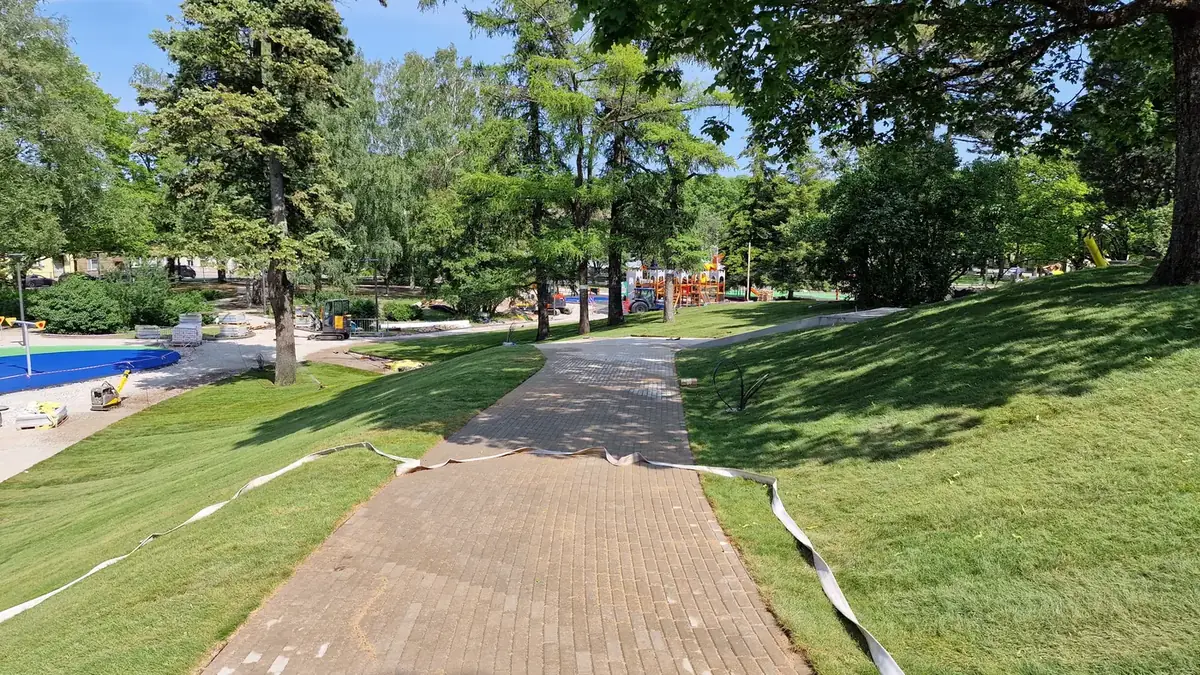 Siirdmuru Pärnu Munamäe pargis, foto 4