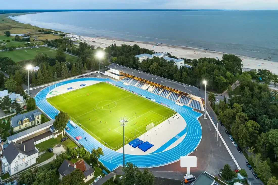 Pärnu Rannastaadioni spordimuru